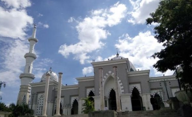 Tempat Wisata di Makassar - Masjid Raya Makassar