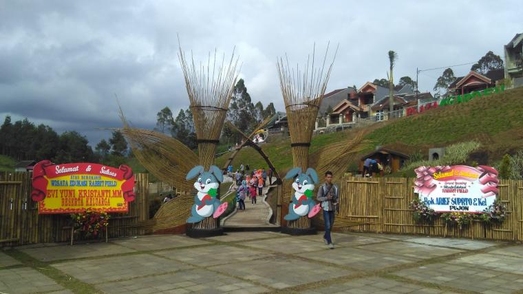 Tempat Wisata di Malang - Taman Kelinci 