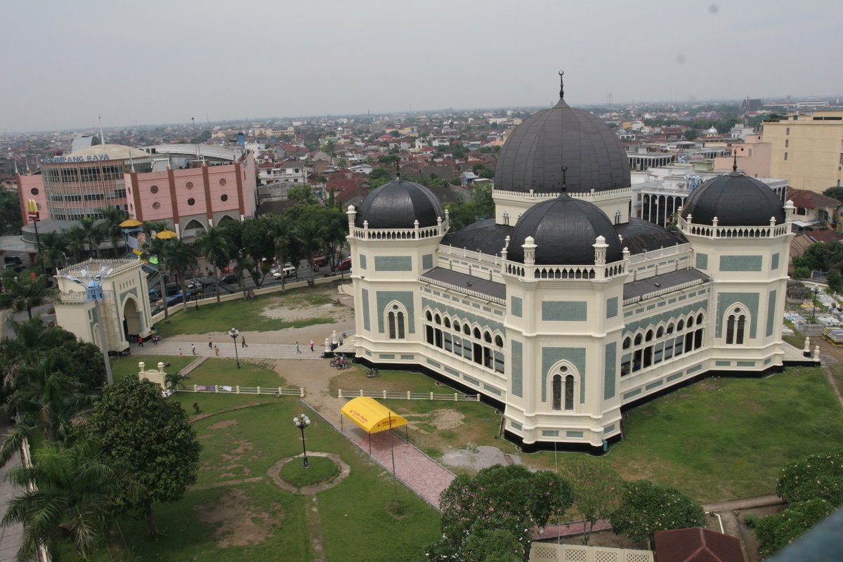 Tempat Wisata di Medan - Masjid Raya Medan