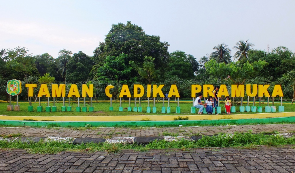Tempat Wisata di Medan - Taman Candika