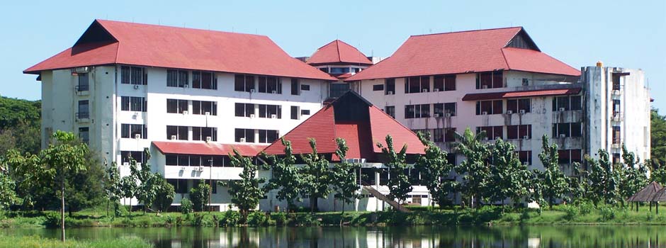 Perguruan Tinggi Favorit - Universitas Hasanuddin