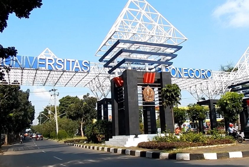 Perguruan Tinggi Favorit - Universitas Diponegoro