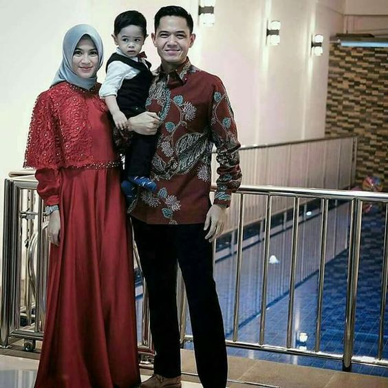 Trend Baju Muslim Keluarga Modern Untuk Berbagai Acara 