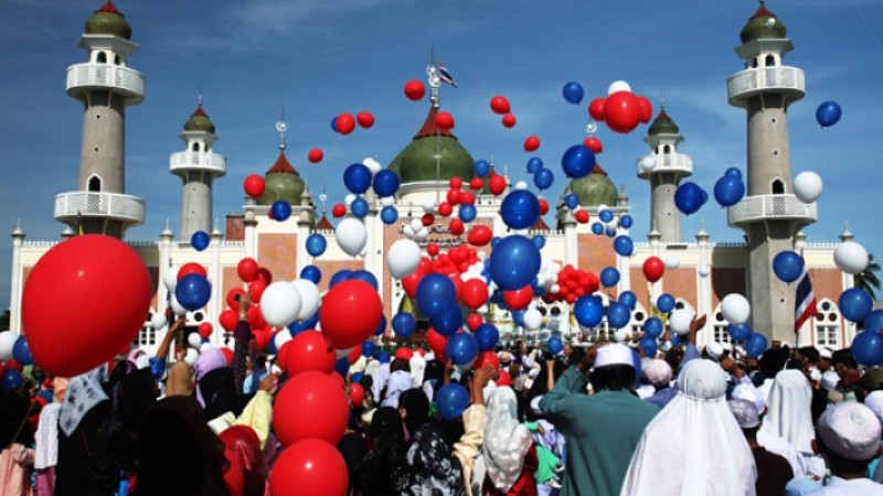 15 Tradisi Unik Perayaan Idul Fitri di Berbagai Negara 