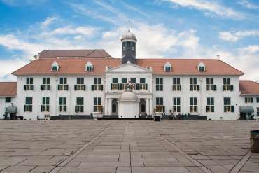 Cari Kost Dekat Wisata Kota Tua Jakarta? Pilih di Sini Harga Promo