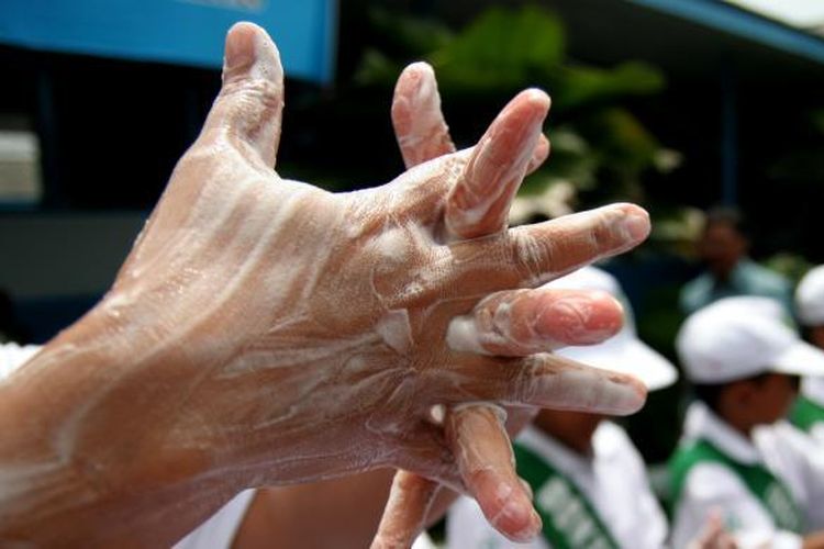 8 Langkah Cuci Tangan yang Benar Menurut WHO dan Kemenkes