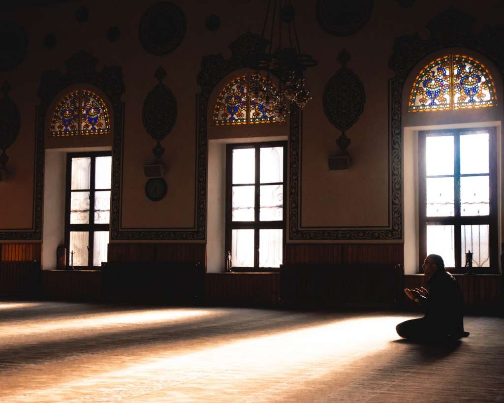Bacaan Doa niat Mandi sebelum Sholat Idul Adha Beserta Artinya